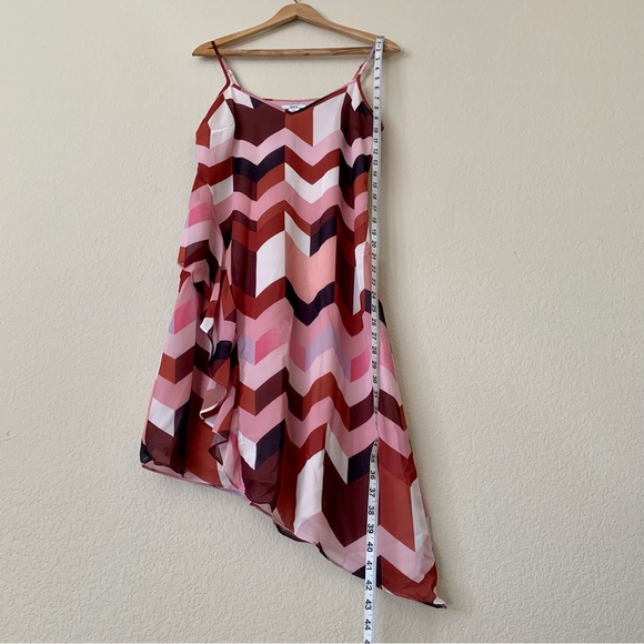 BAR III Pink Geometric Print Slip Dress Asymmetric Hem Size Small. Y2K style. - Picture 4 of 12